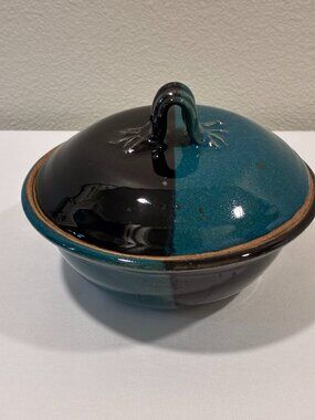 LIDDED POTTERY BOWL Turquoise/Black Handmade Round Color Block Glaze Handle Lid
